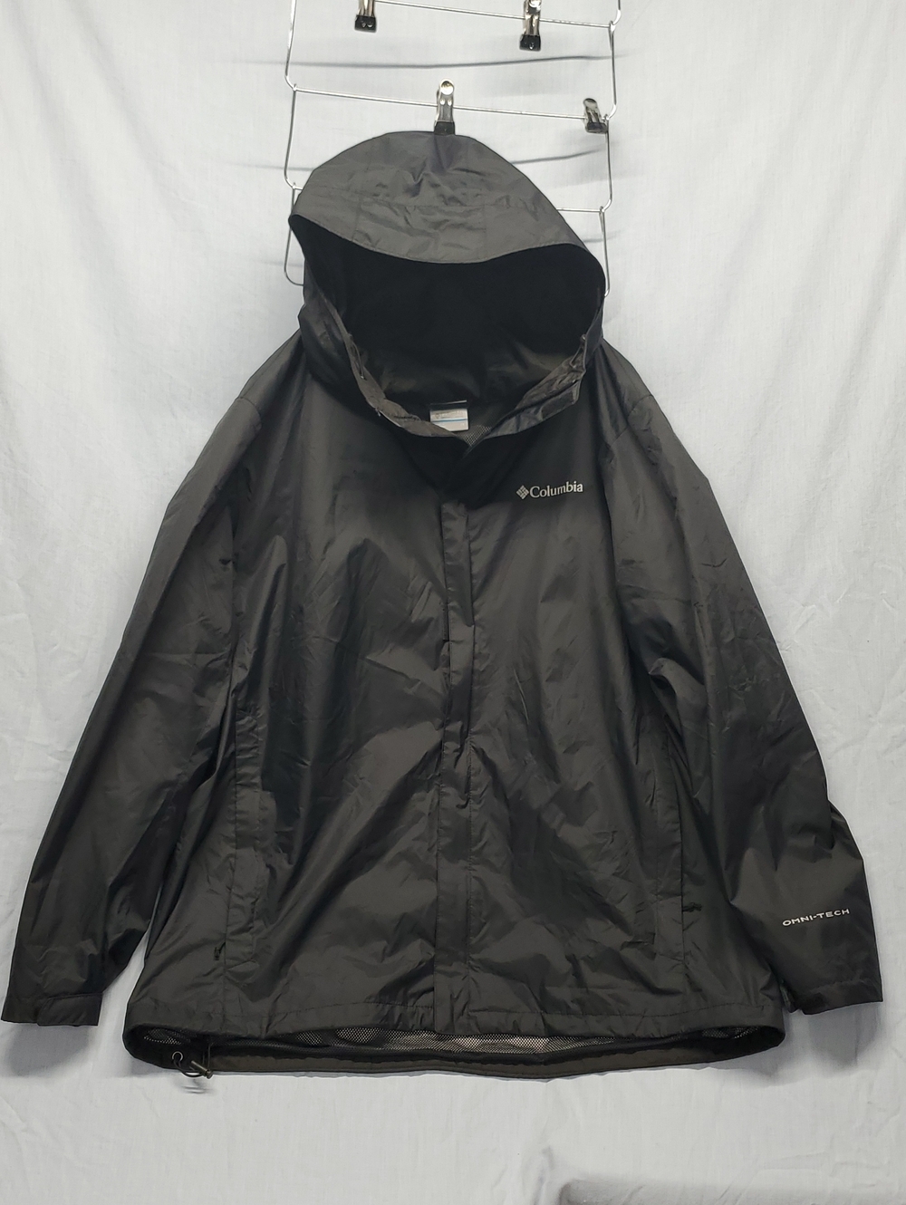 Columbia Black Hooded Raincoat with Omni-Tech #325